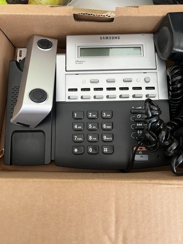 Cisco phone 8851 - phone, voip