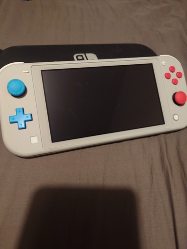 Nintendo switch lite - lite, pokemon