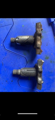 Morris minor wiper spindle - morris,