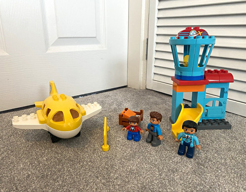 Lego duplo airport tower 10871 - airport,