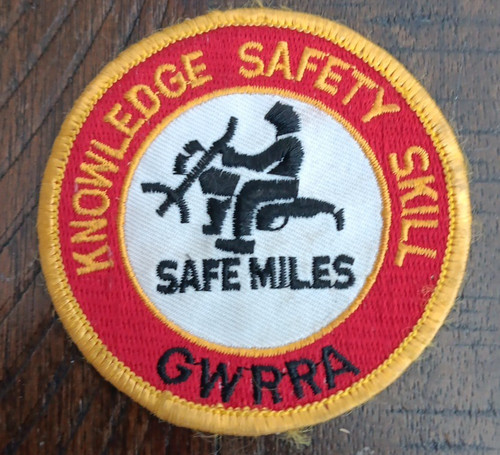 Gwra gold wing riders patch - wing,
