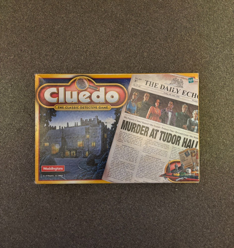 Hasbro cluedo board game - cluedo, 2000