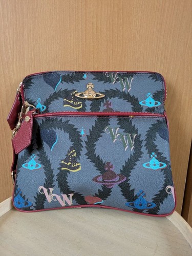 Vivienne westwood squiggle - vivienne,