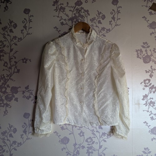 Vintage ivory cottagecore