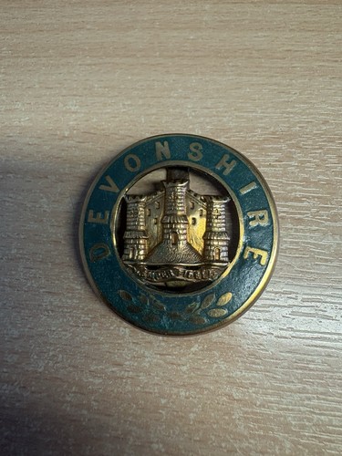 Helmet plate centre - plate,