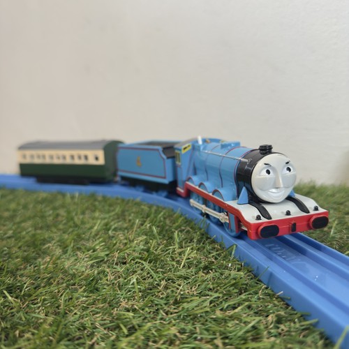 Plarail tomy trackmaster - plarail,