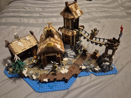 Lego viking village 21343 - viking,