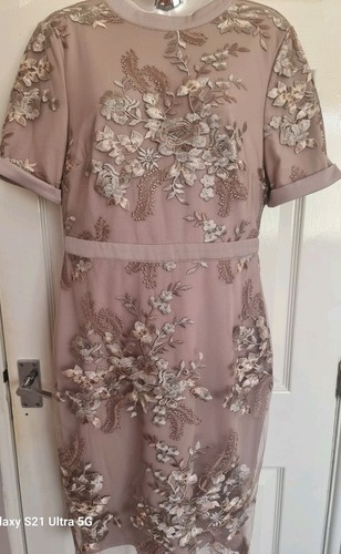 Stunning phase eight dress - phase,