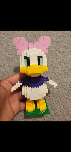 Daisy duck mini nano building - duck,
