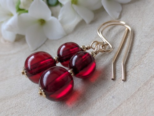 Art deco cherry red - art,