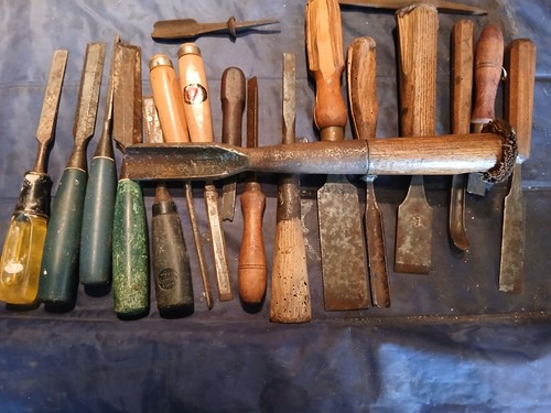 Vintage woodworking chisels - woodworking,