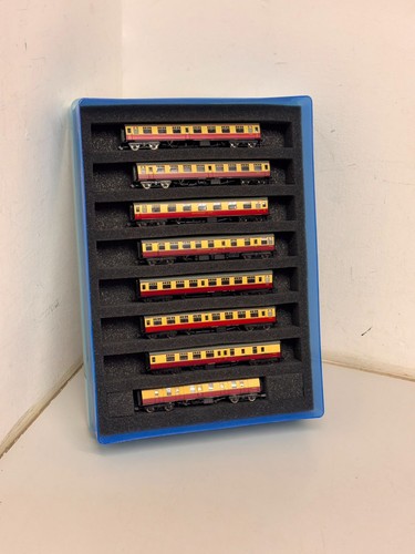 Graham farish mk1 coaches - graham,