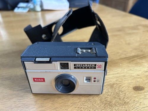 Kodak instamatic camera in - kodak,