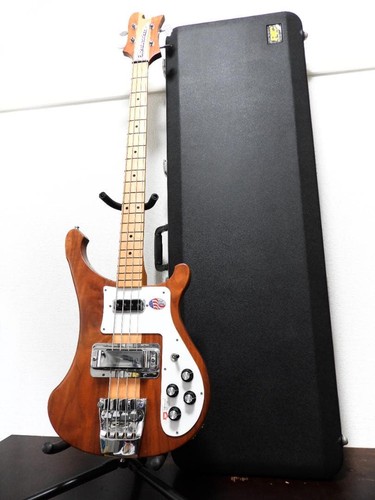 Rickenbacker 4003s hard case - rickenbacker,