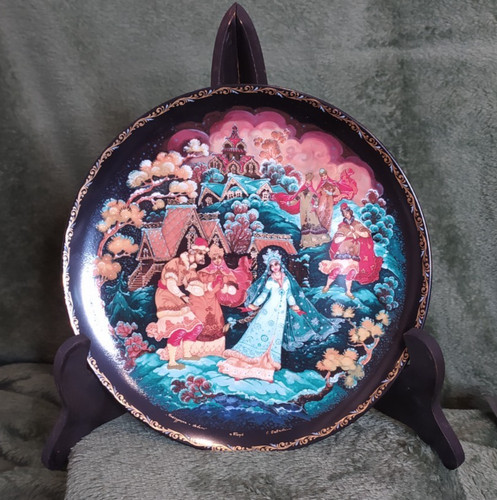 Russian plate snow maiden - plate,