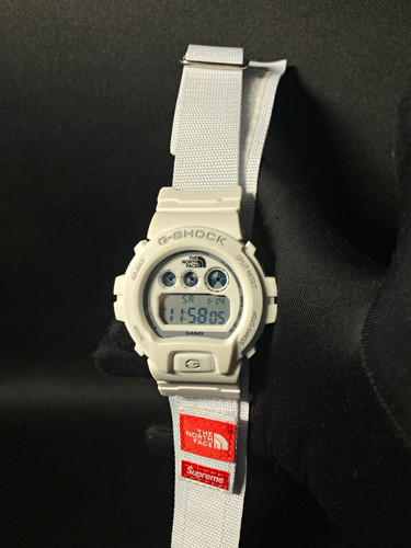 White and red shock - white,