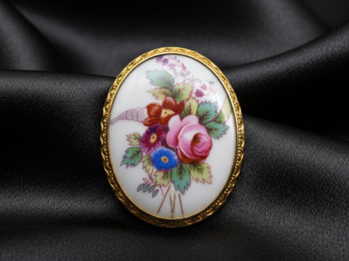 Vintage brooch royal worcester - royal,