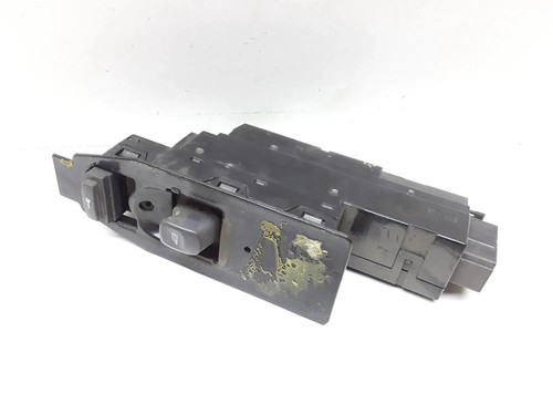 Volvo v70 front - sw, right