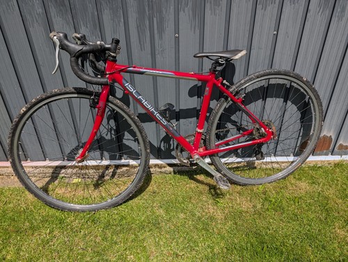 Islabike luath 700 red - luath,