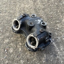 Triumph T120 TR6 Exhaust Rockerbox and Rockers 1971 E12570 R1