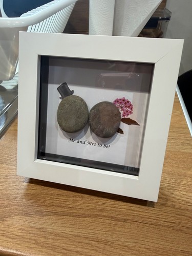 Handcrafted 4x4 pebble art - 4x4,