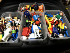 THIRTY VINTAGE PLAYPEOPLE +