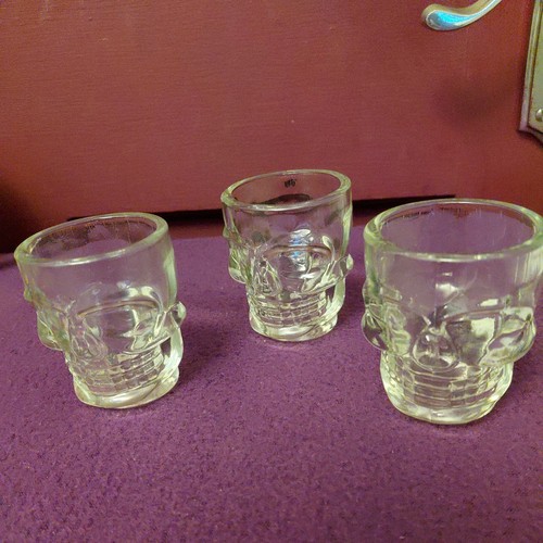 Crystal head vodka - vodka, 💀