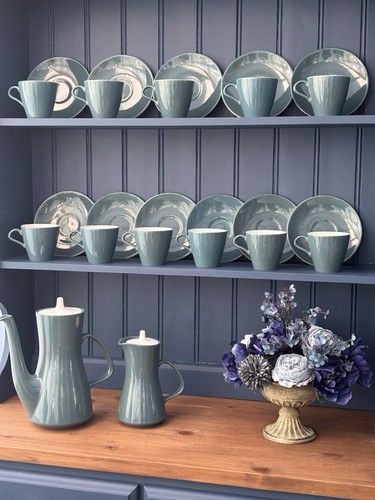 Poole pottery twintone - poole,