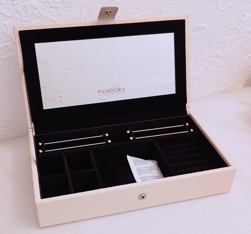Pandora leather jewellery - leather, box