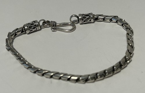 Lovely sterling silver bali - lovely,