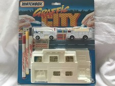MATCHBOX GF300 GRAFFIC CITY - FIRE STATION & FIRE TRUCKS - UNOPENED