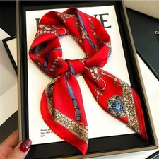 Women 70x70cm silk scarf - silk,