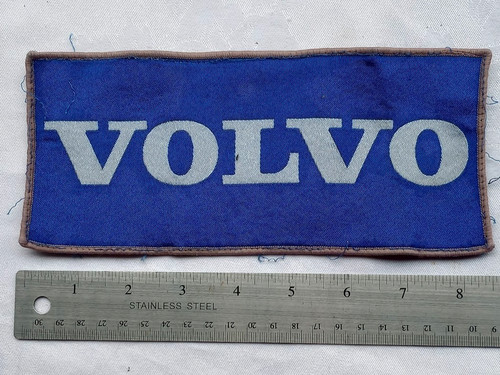 Volvo badge large - badge.,