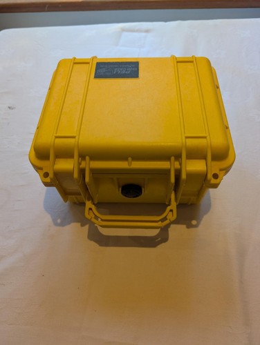 Peli 1300 protector case - protector,