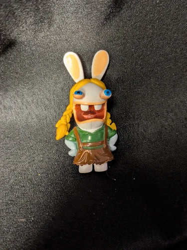 Rayman raving rabbids invade - rayman,