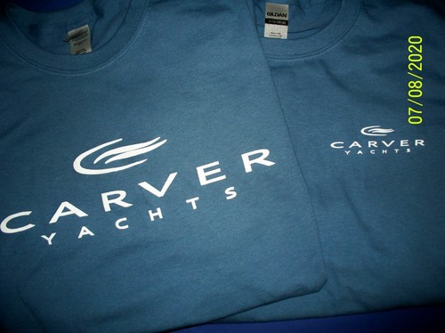 Two carver yachts screen - two,