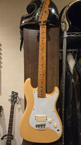 1982 fender usa bullet - 1982,