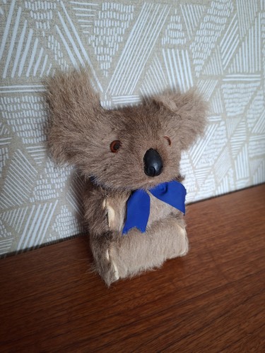 Vintage australian souvenir - australian,