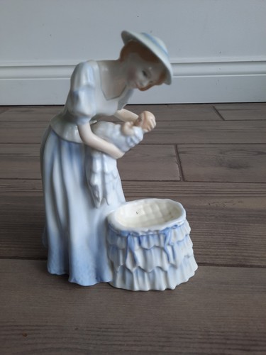 Royal doulton mother baby - doulton,