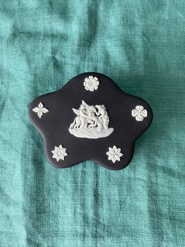 Vintage wedgwood black jasper - vintage,