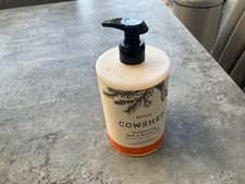 Cowshed  Bath & Shower Gel