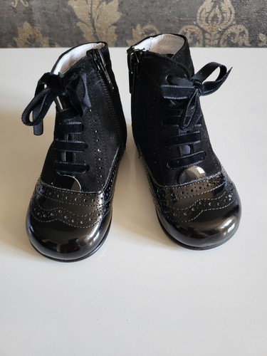 Spanish style tny baby - style,