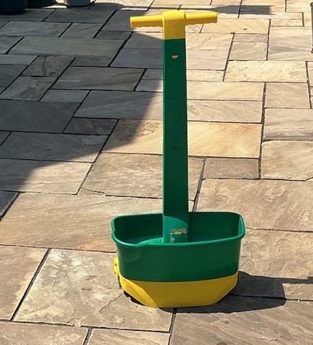 Evergreen wheeled spreader for - evergreen,