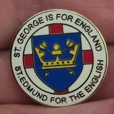 St George / St Edmund England badge - white outline - 22mm diameter 
