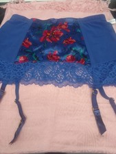 Deep Suspender Belt, Lovely