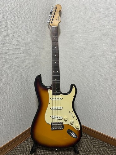 Fender stratocaster std - stratocaster, 3