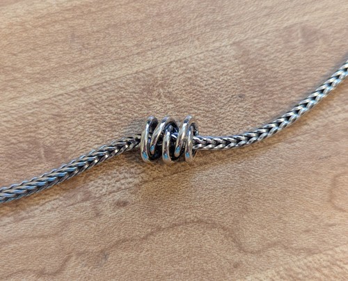 Authentic trollbeads three - trollbeads,