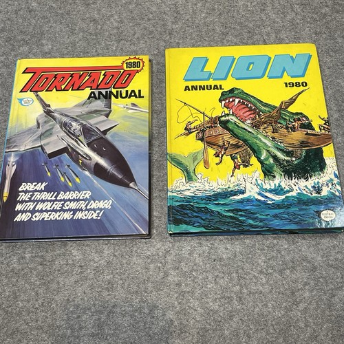 Vintage fleetway annuals - fleetway,