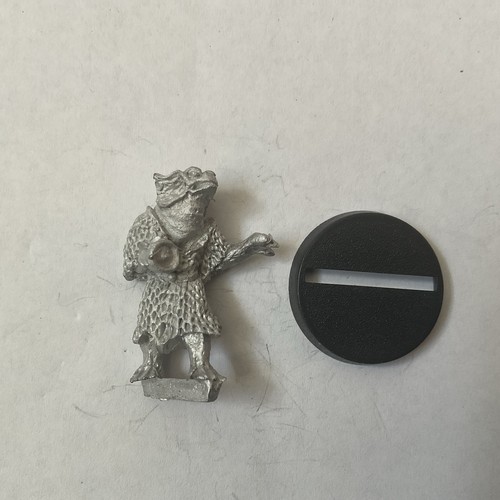 Doctor who harlequin miniature - who,