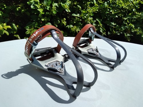 Shimano 105 pedals - 105,